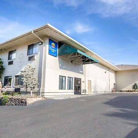 Comfort Inn Yosemite Area Oakhurst Exterior photo